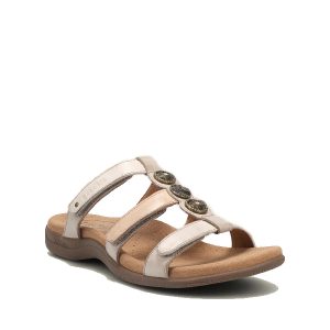 Prize 4 - Women's Sandals in Stone from Taos