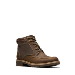 Morwell Zip - Men's Ankle Boots in Beeswax (Brown) from Clarks