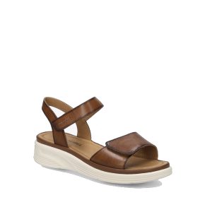 Sevran 01 - Women's Sandals in Cognac from Josef Seibel